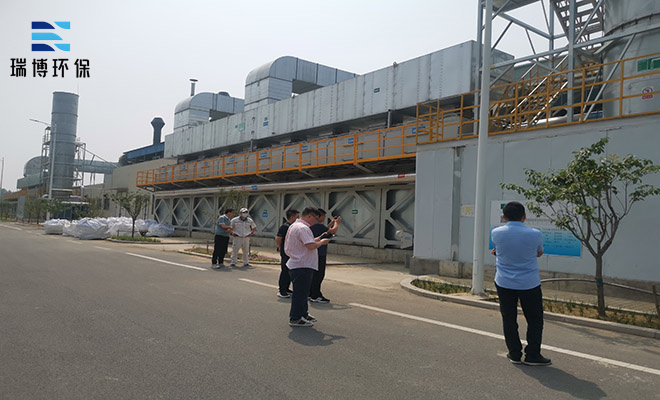 �ЙC�U������Ó���^��